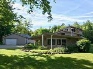 5016 Ellison Rd, Sterling, MI 48659