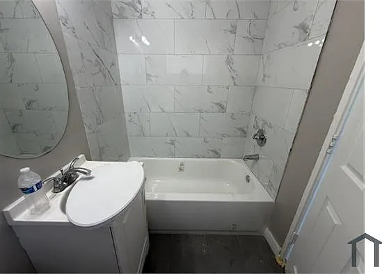 14801 Joy Rd #8 — Photo 4