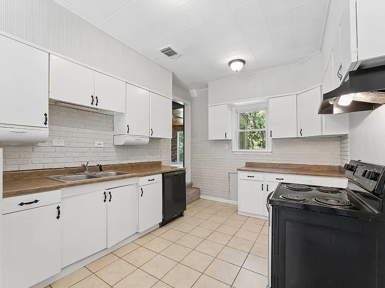 11106 Applewood Dr — Photo 13