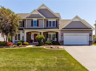 215 Emery Run, Rochester, NY 14612