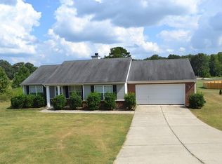 2805 Admiral Cir, Statham, GA 30666