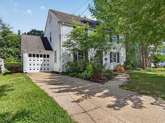 5th image of 1615 Carney Ave
