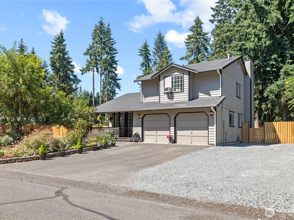 23416 51st Avenue Ct E, Spanaway, WA 98387