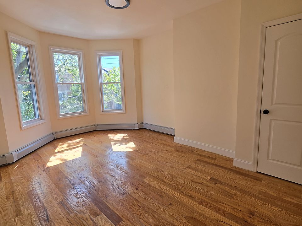 1st image of 404 Logan St Floor 2