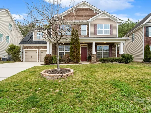 10714 Bere Island Dr, Charlotte, NC 28278