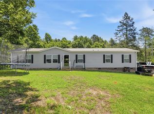 121 Sweetbriar Rd, Thomasville, NC 27360