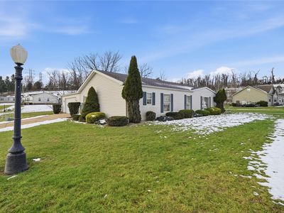 2001 Pond Ln, Elizabeth, PA, 15037