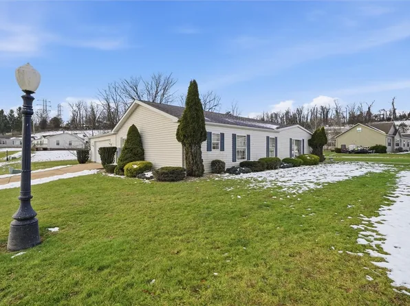 2001 Pond Ln, Elizabeth, PA 15037