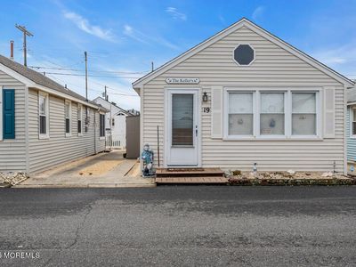 19 9th Lane, Seaside Park, NJ, 08752