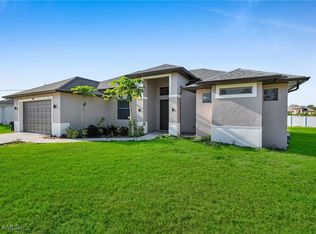 1129 Capp Ave, Lehigh Acres, FL 33971
