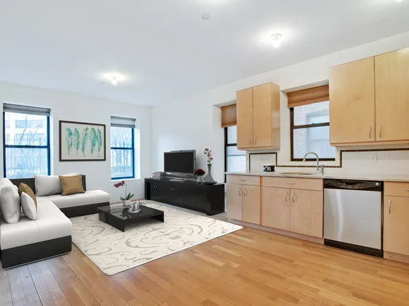 250 Manhattan Ave APT 1C, New York, NY 10026