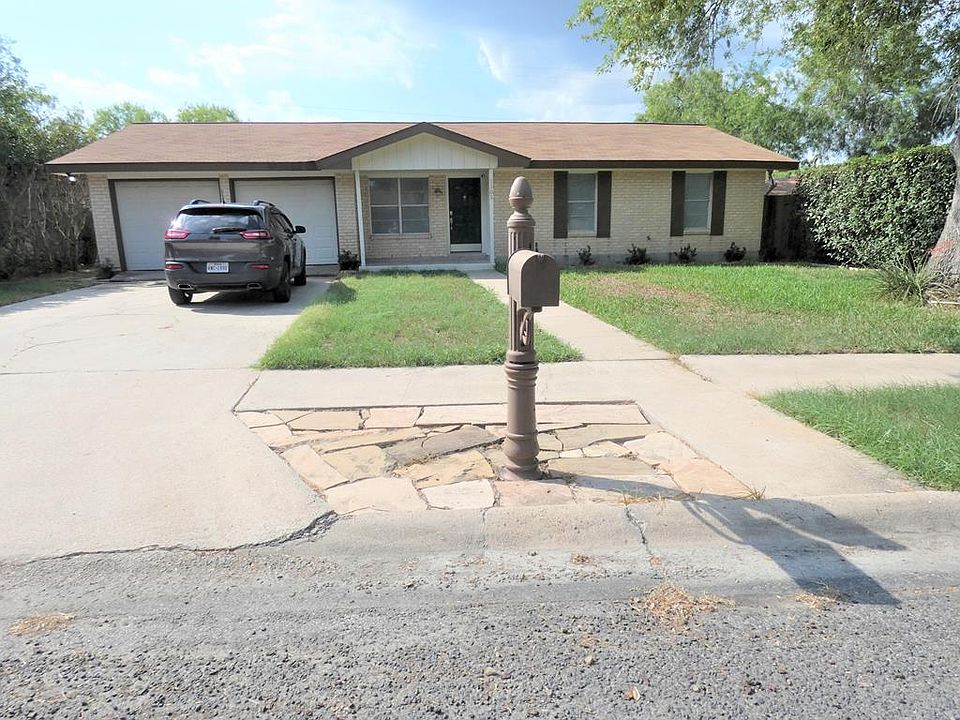 1st image of 1305 Yosemite Dr