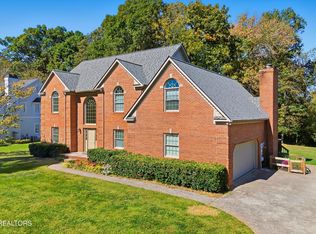 17 Raintree Pl, Oak Ridge, TN 37830