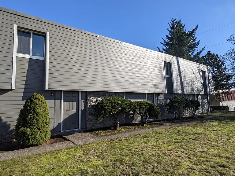 7815 NE 117th Ave — Photo 44