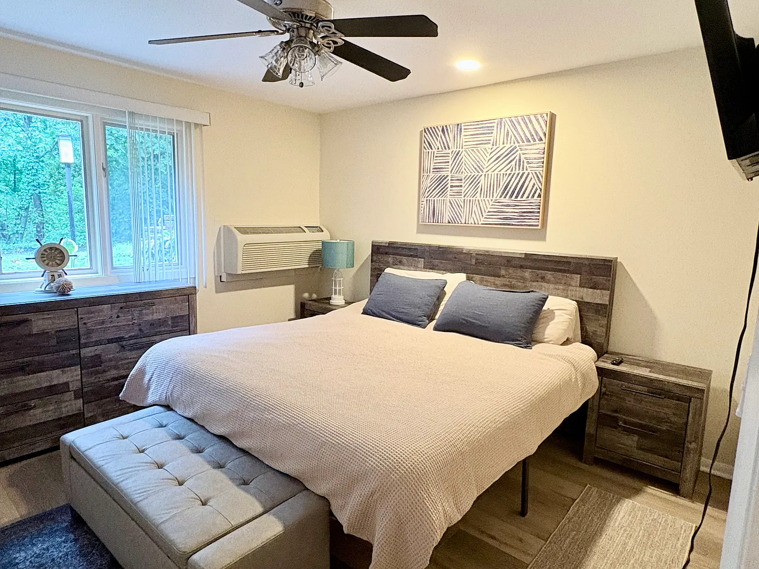 1 bed, 882 sqft, $2,200 — Photo 4