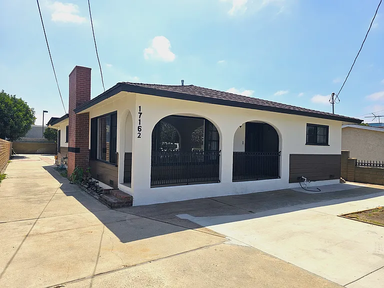 17162 Elm Ln #A — Photo 1