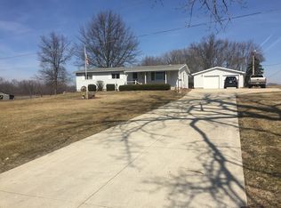 26730 Knief Rd, Rock Falls, IL 61071