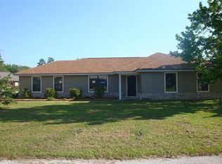 320 Briarwood Cir, Kingsland, GA 31548
