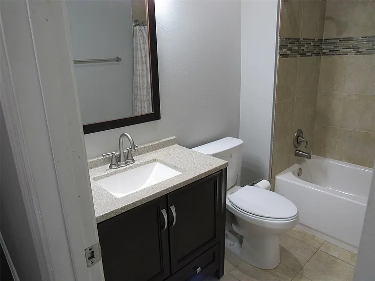 22710 Leedstown Ln — Photo 22