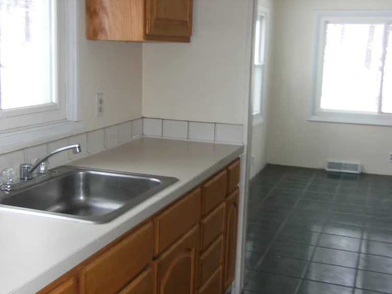 16900 Shawano Dr NE — Photo 2