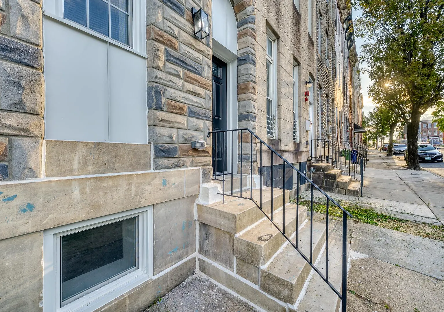 1703 Edmondson Ave — Photo 1