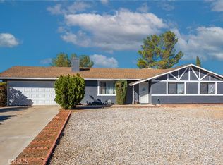 12724 Algonquin Rd, Apple Valley, CA 92308