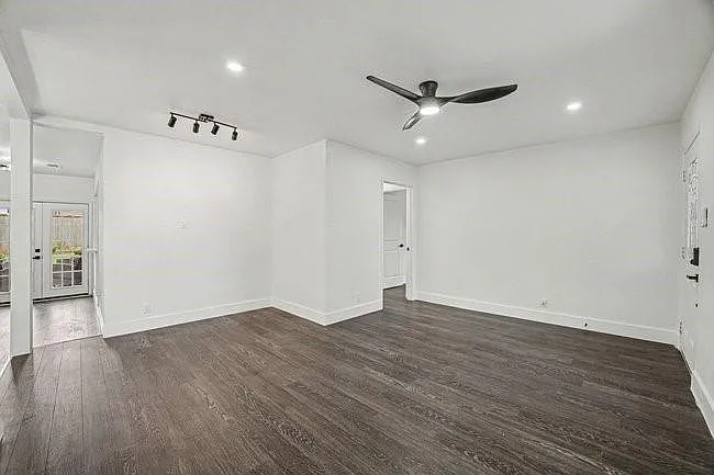 3 bed, 2.0 bath, 1562 sqft, $3,400 — Photo 4