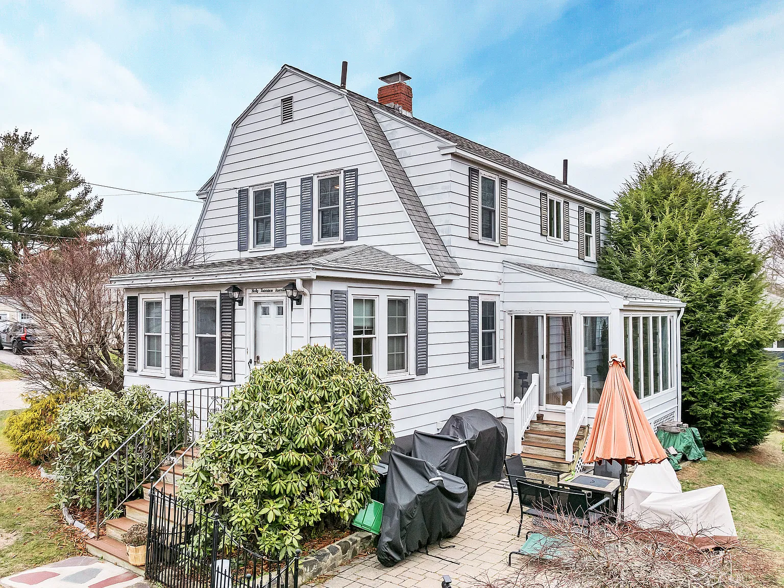 60 Fairview Avenue — Photo 2