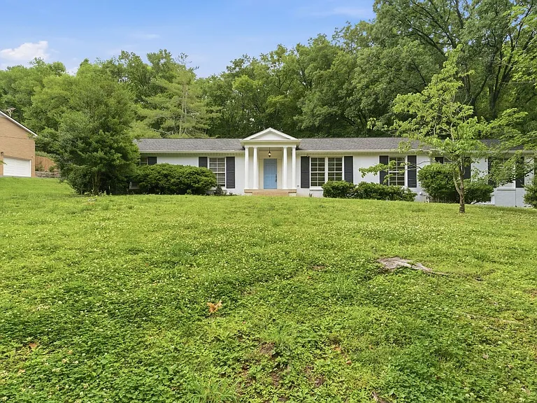 5724 Knob Rd — Photo 2