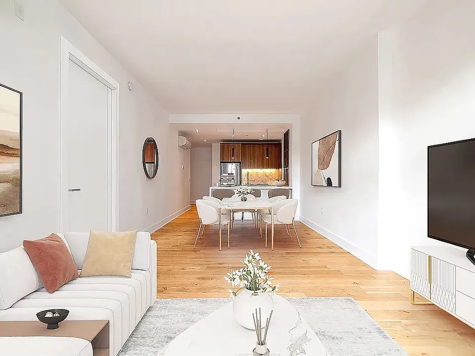 26-41 3rd St #809