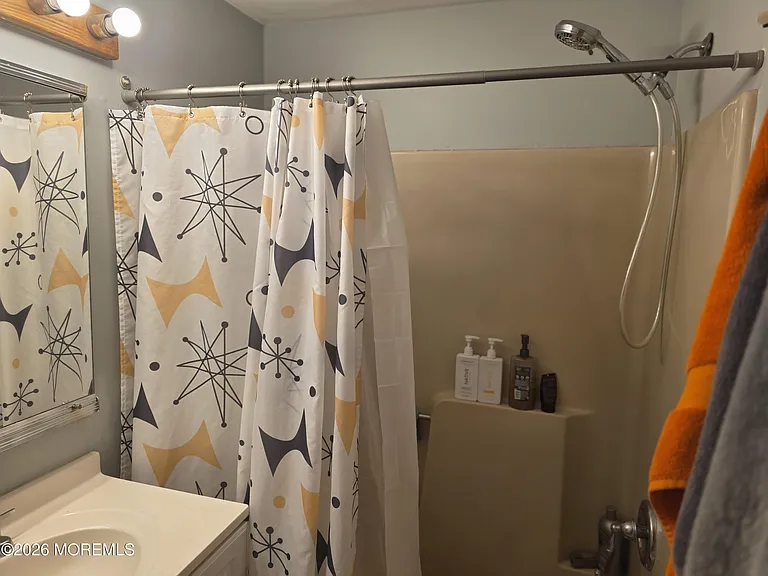421 Ibis Ct — Photo 11