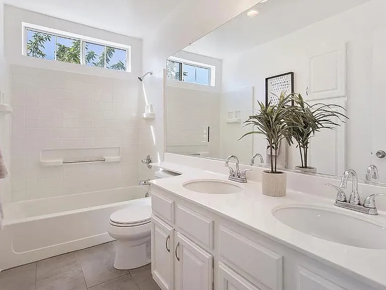 38750 Litchfield Cir — Photo 5