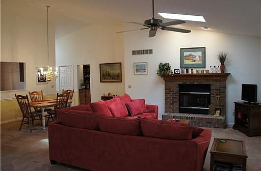 3rd image of 6221 Old English Ct