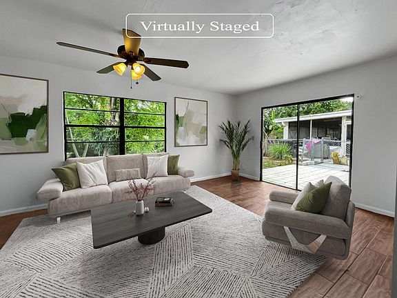 2nd image of 1105 SW 74th Avenue