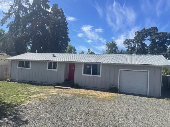 1115 Thayer Ave, Cottage Grove, OR 97424