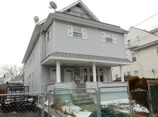 736 Market St, Paterson, NJ 07513