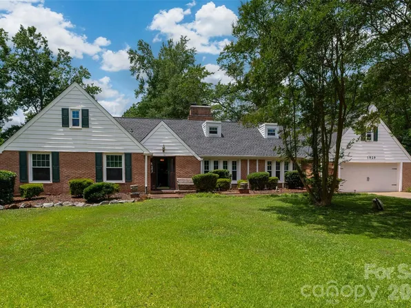 1929 Havenwood Dr, Lancaster, SC 29720