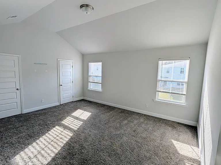 337 Governor Gwinnett Way — Photo 4