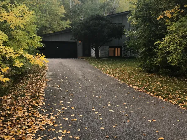 1105 N 40th Ave E, Duluth, MN 55804