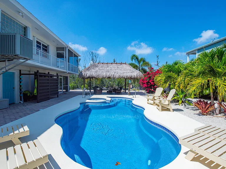 17375 Jamaica Ln — Photo 41