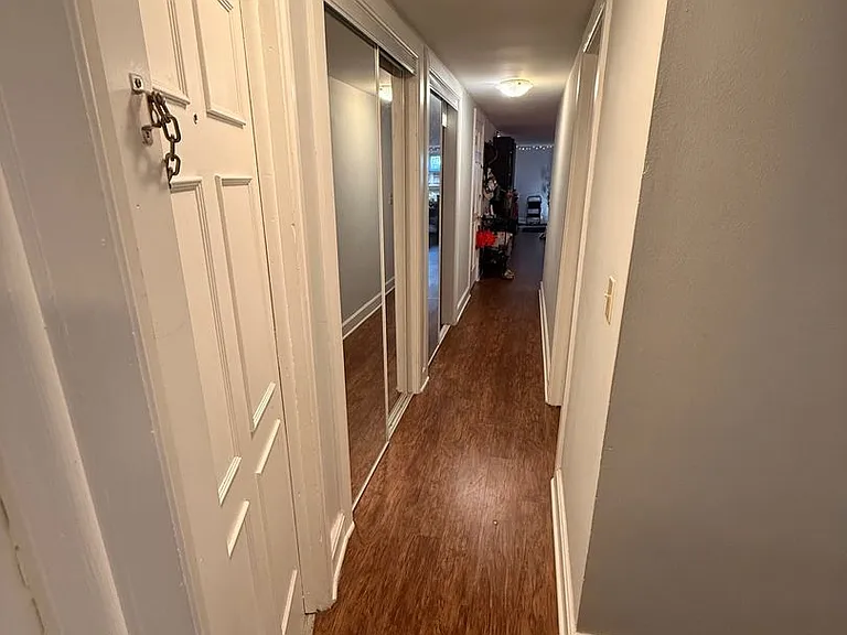 413 W Hoover Ave — Photo 9