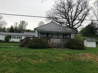 104 Amtrak Ln, Galena, MO 65633