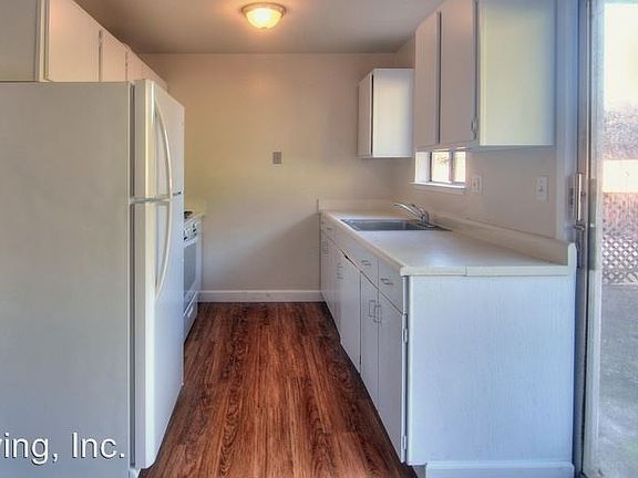 5th image of 1336 Adobe Dr APT 02
