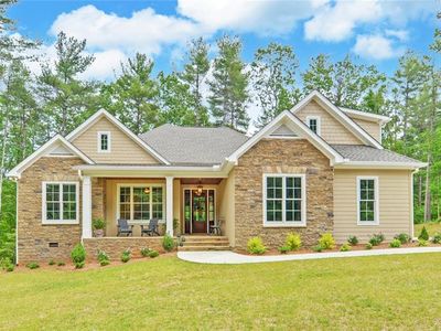 145 Holland Pippin Dr, Clarkesville, GA, 30523
