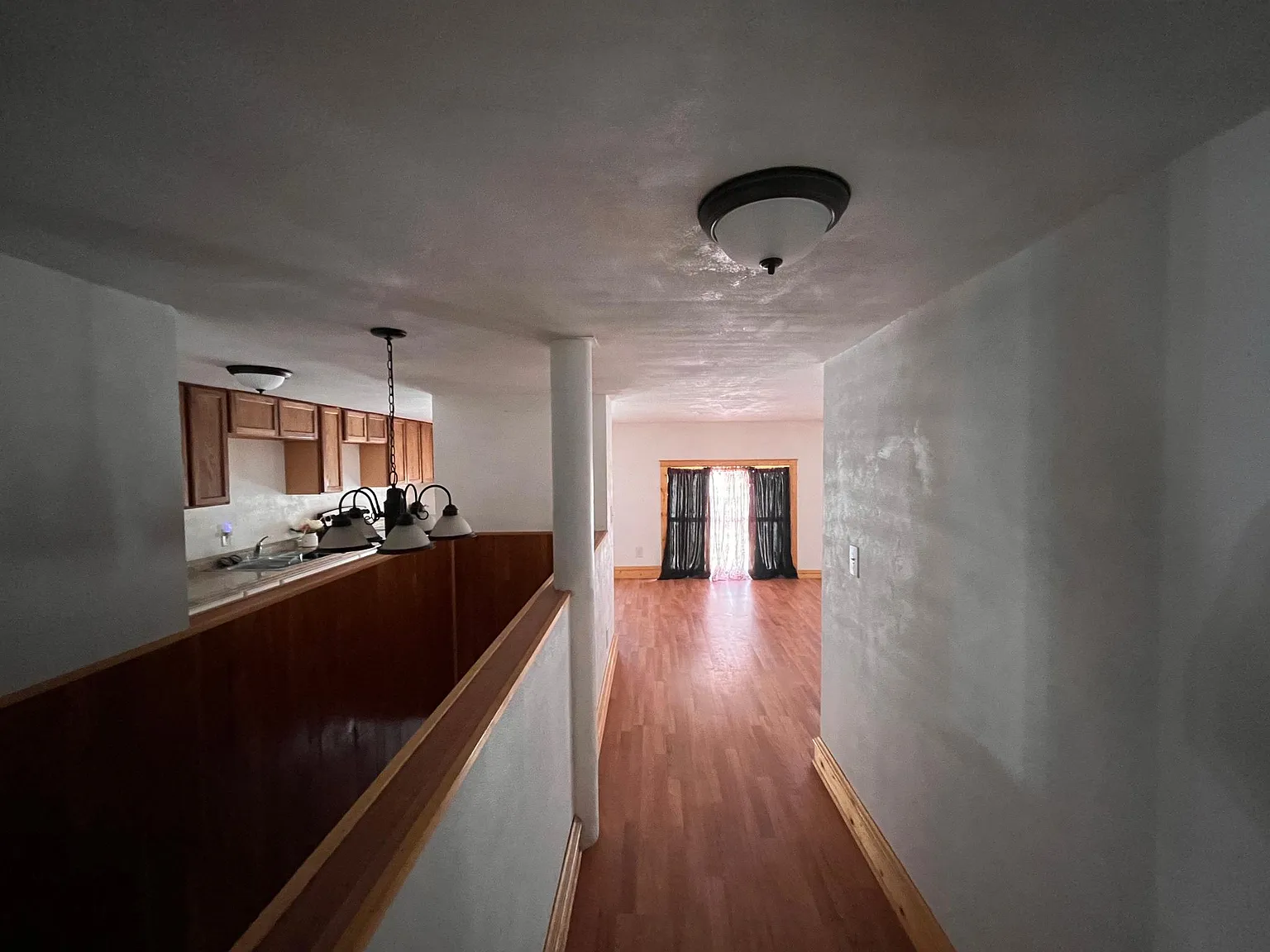 213 Chase Creek St — Photo 2