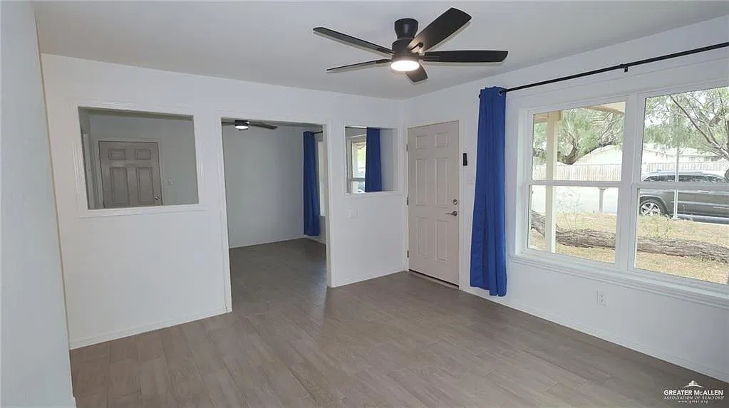 3 bed, 1.0 bath, 1092 sqft, $1,350 — Photo 4