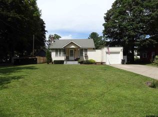 6 Valleyview Ave, Schenectady, NY 12306