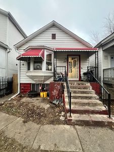 4820 W Ferdinand St, Chicago, IL, 60644