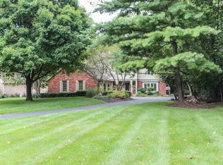 11390 Valley Meadow Dr, Zionsville, IN 46077