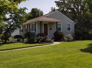 6021 Jamestown Rd, Hyattsville, MD 20782